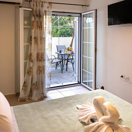 Апартаменты Pavlos *